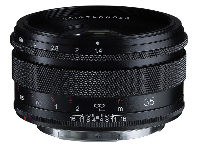 Voigtlander Nokton Classic 35 mm f/1.4 z nowymi mocowaniami Voigtlander Nokton Classic 35 mm f/1.4 z nowymi mocowaniami