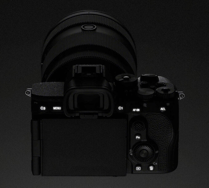 Sony A7R VI - test trybu filmowego - Budowa i ergonomia