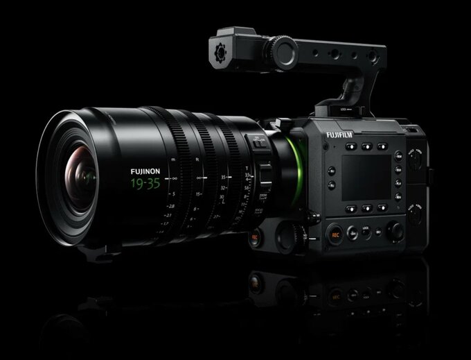 Fujinon GF 19-35 mm T3.5 PZ OIS WR Fujinon GF 19-35 mm T3.5 PZ OIS WR