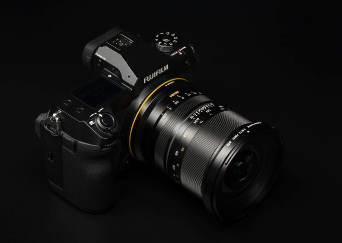 NiSi 16 mm f/2.8 ASPH NiSi 16 mm f/2.8 ASPH