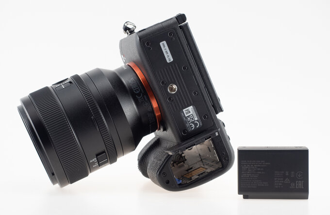 Sony A7R VI - Budowa, jakość wykonania i funkcjonalność Sony A7R VI - Budowa, jakość wykonania i funkcjonalność