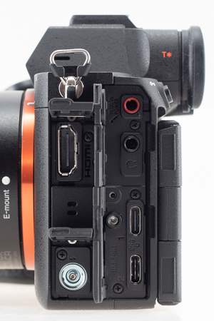 Sony A7R VI - Budowa, jako�� wykonania i funkcjonalno��