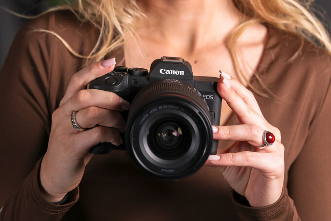 Canon EOS R8 Mark II w naszych r�kach - Canon EOS R8 Mark II w naszych r�kach