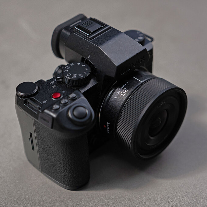 Panasonic Lumix S 20 mm f/2.5 Panasonic Lumix S 20 mm f/2.5