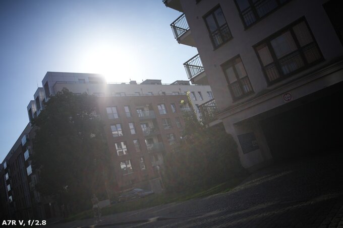 Viltrox AF 26 mm f/2.8 EVO - Odblaski