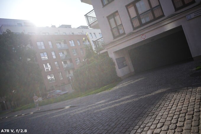Viltrox AF 26 mm f/2.8 EVO - Odblaski
