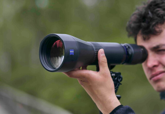 Zeiss poszerza ofert� lunet Conquest Apia