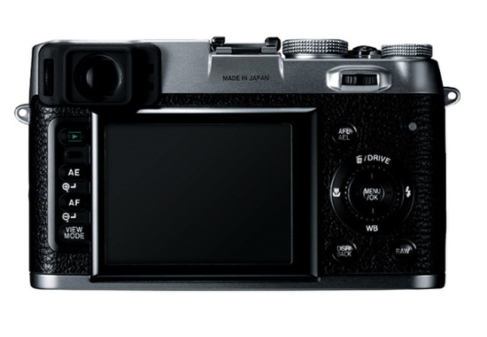 Fujifilm FinePix X100 - kompakt z matryc CMOS APS-C