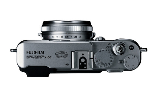 Fujifilm FinePix X100 - kompakt z matryc CMOS APS-C