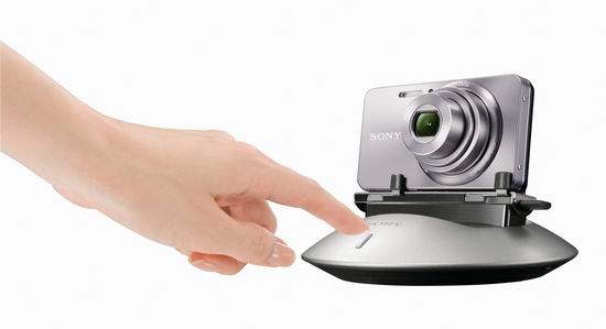 Sony Cyber-shot HX100V, HX9V i W520