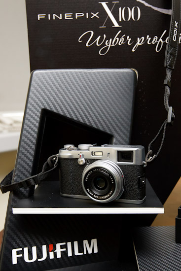Fujifilm X100 - filmy i zdjcia przykadowe z wersji sprzedaowej