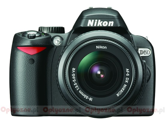 Nikon D60 = D40x + odkurzacz