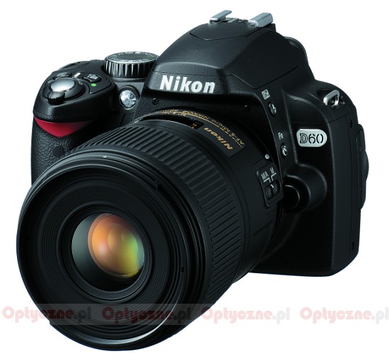 Nikon D60 = D40x + odkurzacz