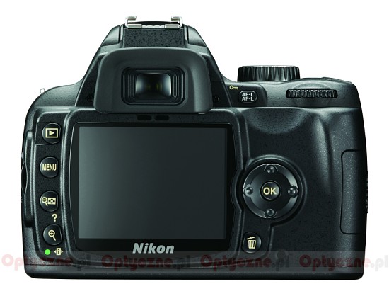 Nikon D60 = D40x + odkurzacz