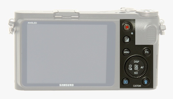 Samsung NX200 - Budowa, jako wykonania i funkcjonalno