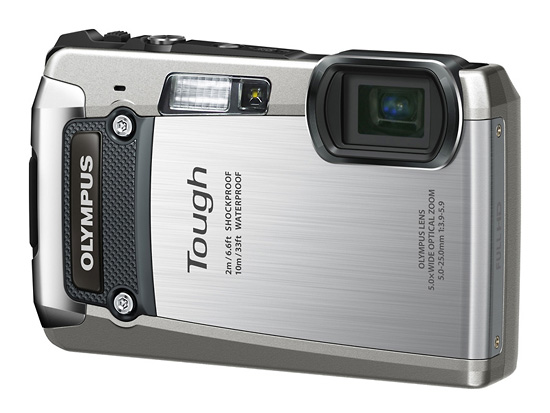 Olympus TOUGH TG-620 i TG-820.