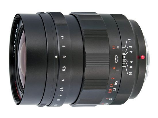Voigtlander Nokton 17 mm f/0.95 Aspherical