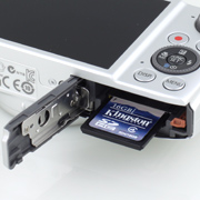 Test wakacyjnych kompaktów 2012 - Canon PowerShot SX240 HS - test aparatu