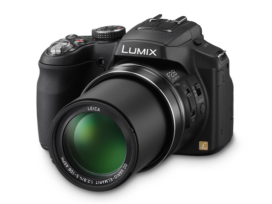 Panasonic Lumix DMC-FZ200 - jasny megazoom