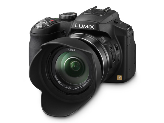 Panasonic Lumix DMC-FZ200 - jasny megazoom