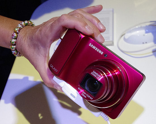 Samsung Galaxy Camera - Hands-On