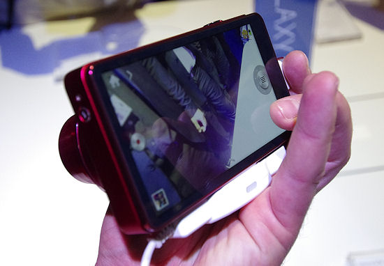 Samsung Galaxy Camera - Hands-On