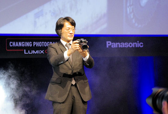 Photokina 2012 - zwiedzamy stoisko firmy Panasonic i ogldamy Lumiksa GH3