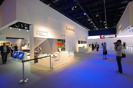 Photokina 2012 - zwiedzamy stoisko firmy Panasonic i ogldamy Lumiksa GH3