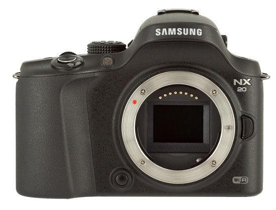 Samsung NX20 -   Budowa, jako wykonania i funkcjonalno