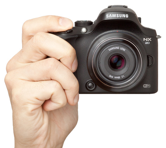 Samsung NX20 - Użytkowanie i ergonomia Samsung NX20 - Użytkowanie i ergonomia