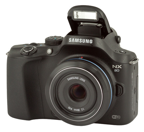 Samsung NX20 - Użytkowanie i ergonomia Samsung NX20 - Użytkowanie i ergonomia