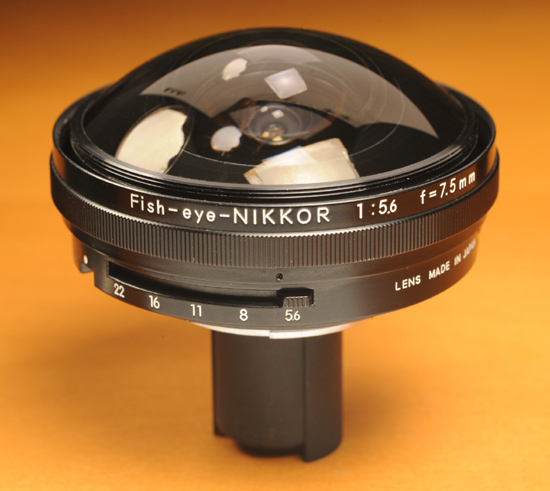 Legendarne obiektywy - Nikkor fish-eye 8 mm f/8 oraz 7.5 mm f/5.6 - Legendarne obiektywy - Nikkor fish-eye 8 mm f/8 oraz 7.5 mm f/5.6