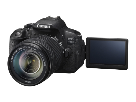 Canon EOS 700D oraz EOS 100D z nowym kitem