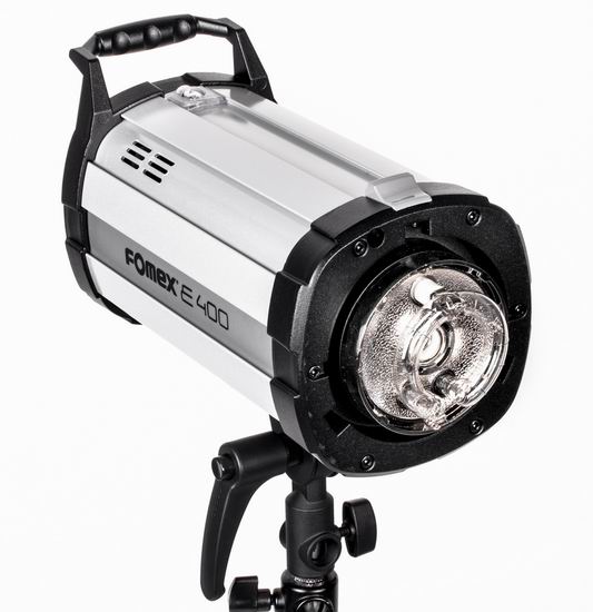 Nowe lampy studyjne Fomex E400, E600 i E1000