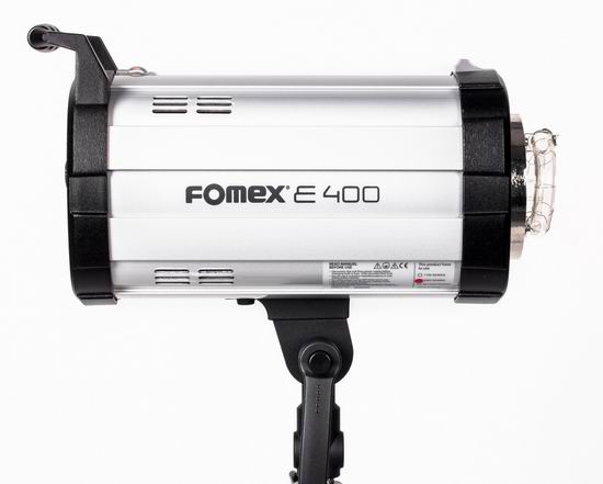 Nowe lampy studyjne Fomex E400, E600 i E1000