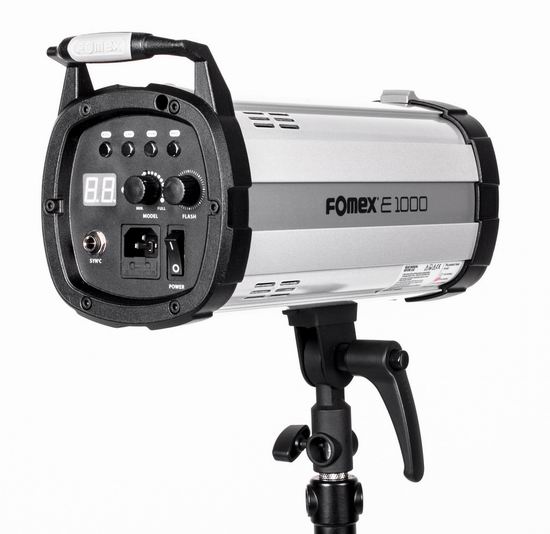 Nowe lampy studyjne Fomex E400, E600 i E1000