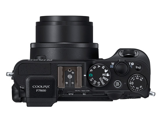 Nikon Coolpix P7800 i Coolpix S02
