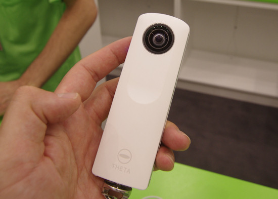 Ricoh Theta w naszych rkach