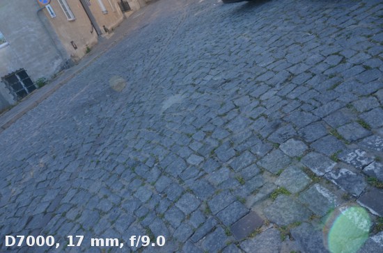 Tokina AT-X PRO FX SD 17-35 mm f/4 (IF)  - Odblaski