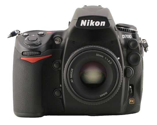 Nikon D700 - pierwsze wrażenia - Wygląd i jakość wykonania Nikon D700 - pierwsze wrażenia - Wygląd i jakość wykonania