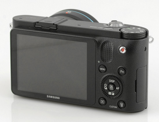 Samsung NX1100 - Budowa, jako wykonania i funkcjonalno