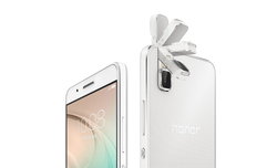 Huawei Honor 7i - smartfon z obracanym aparatem
