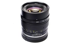 Zhongyi Mitakon Speedmaster 35 mm f/0.95 Mark II
