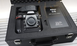 Urodzinowe produkty firmy Nikon