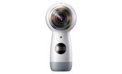 Samsung Gear 360 - 4K z polem widzenia 360-stopni