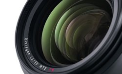 Zeiss Milvus 35 mm f/1.4