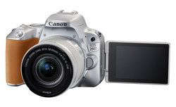 Canon EOS 200D