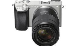 Sony A6300 ze srebrn obudow