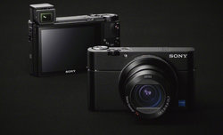 Z Sony RX100 V w kieszeni