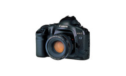 Koniec produkcji Canona EOS-1v